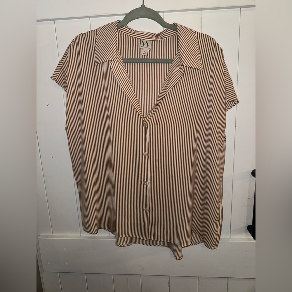 Worthington Button Up Blouse
